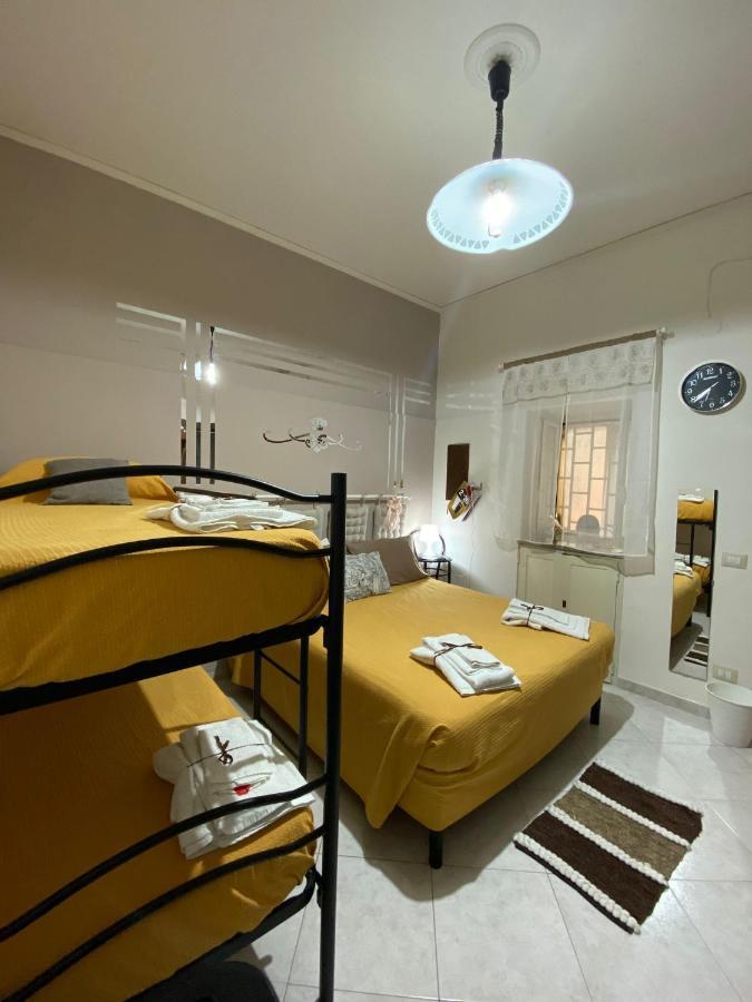 Lc Dreams Apartment Наполи Екстериор снимка